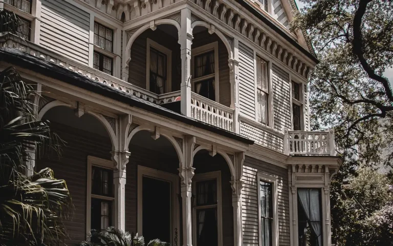 Historic Victorian home with a porch in Columbia, LA