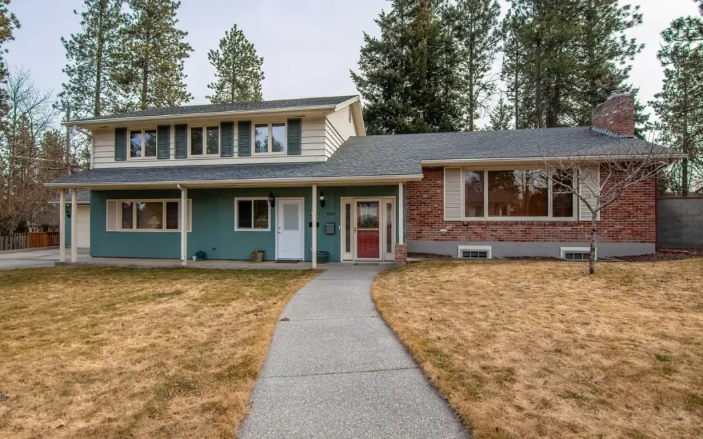 Two-story home with a front walkway in Sterlington